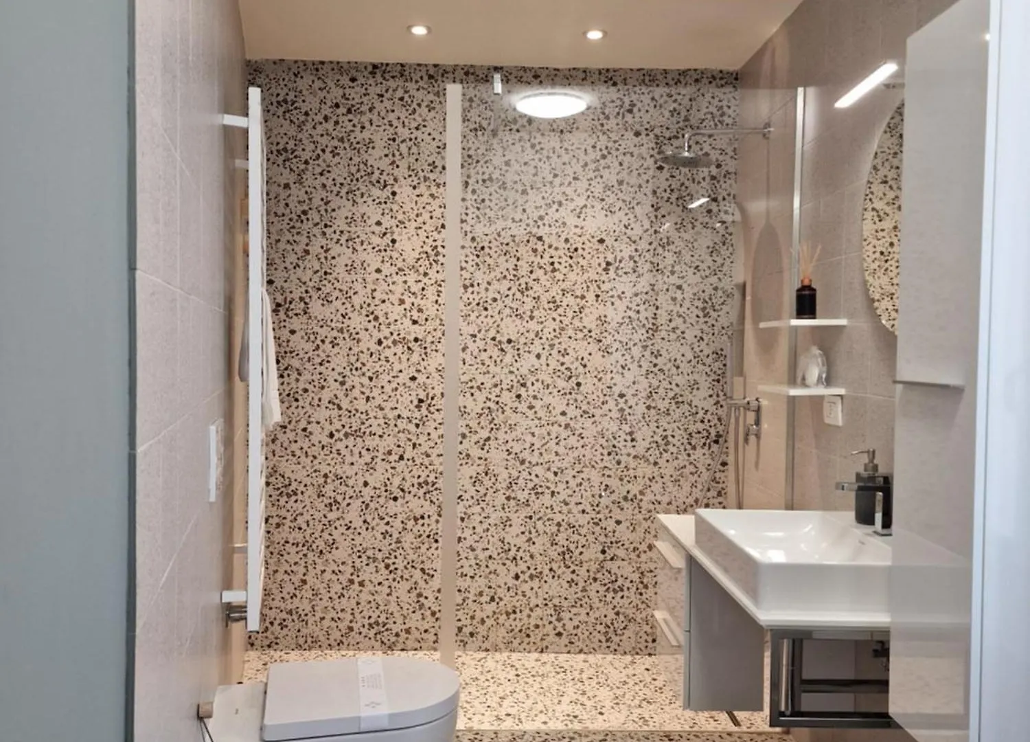 شقة Cozy Flat Mins Walk To Navigli And Metro Porta Genova ميلان إيطاليا